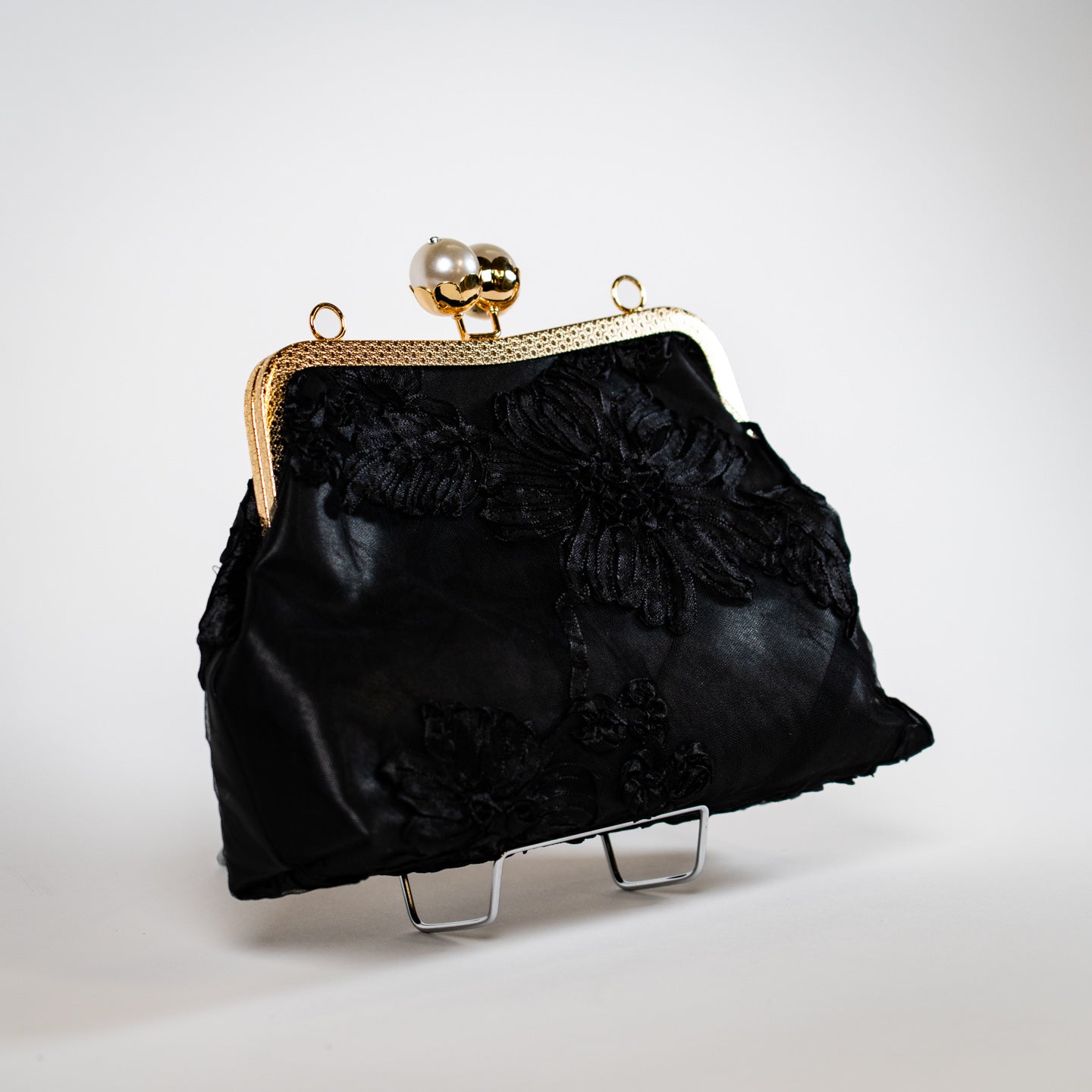 Vintage Kiss Lock Clutch - Black