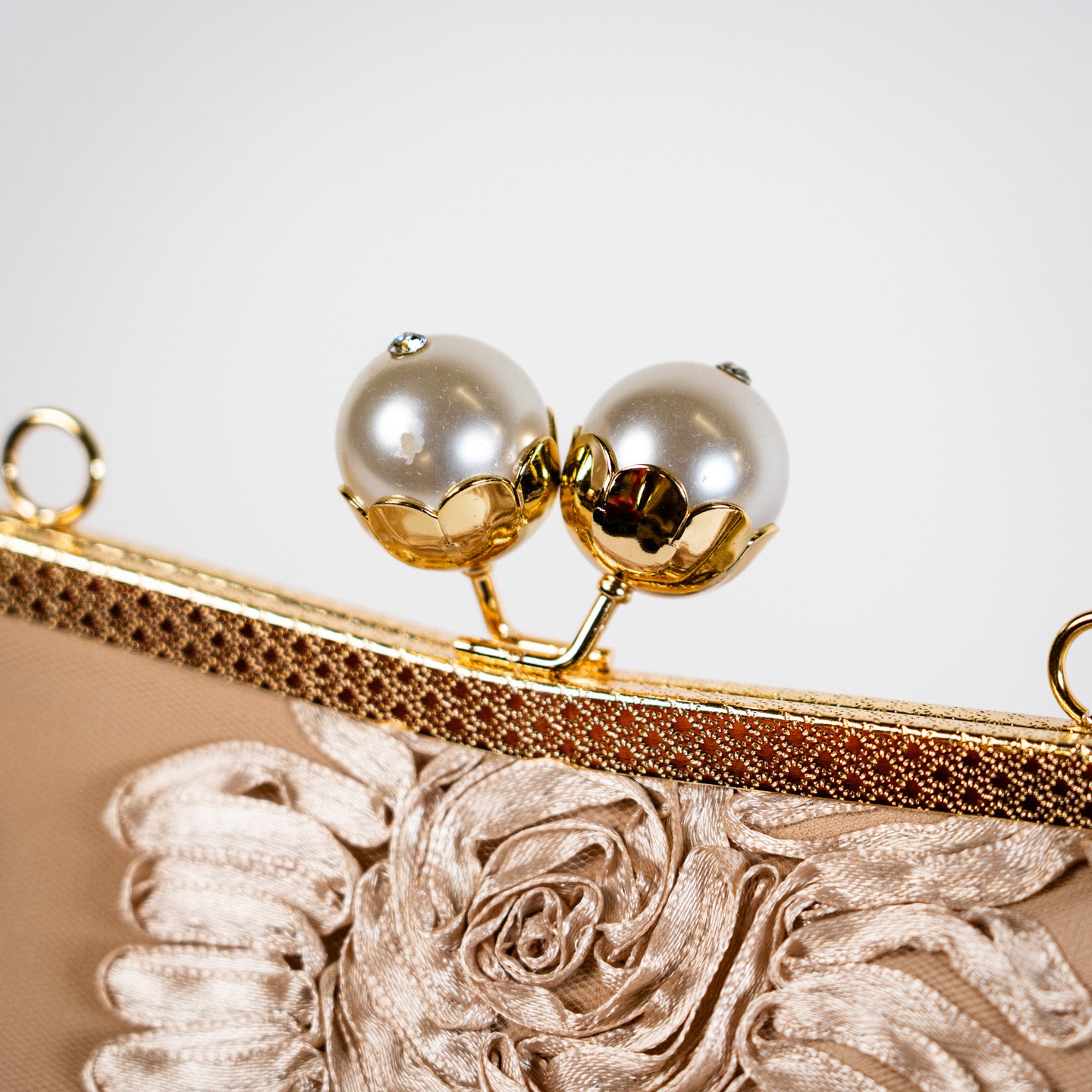 Vintage Kiss Lock Clutch - Khaki