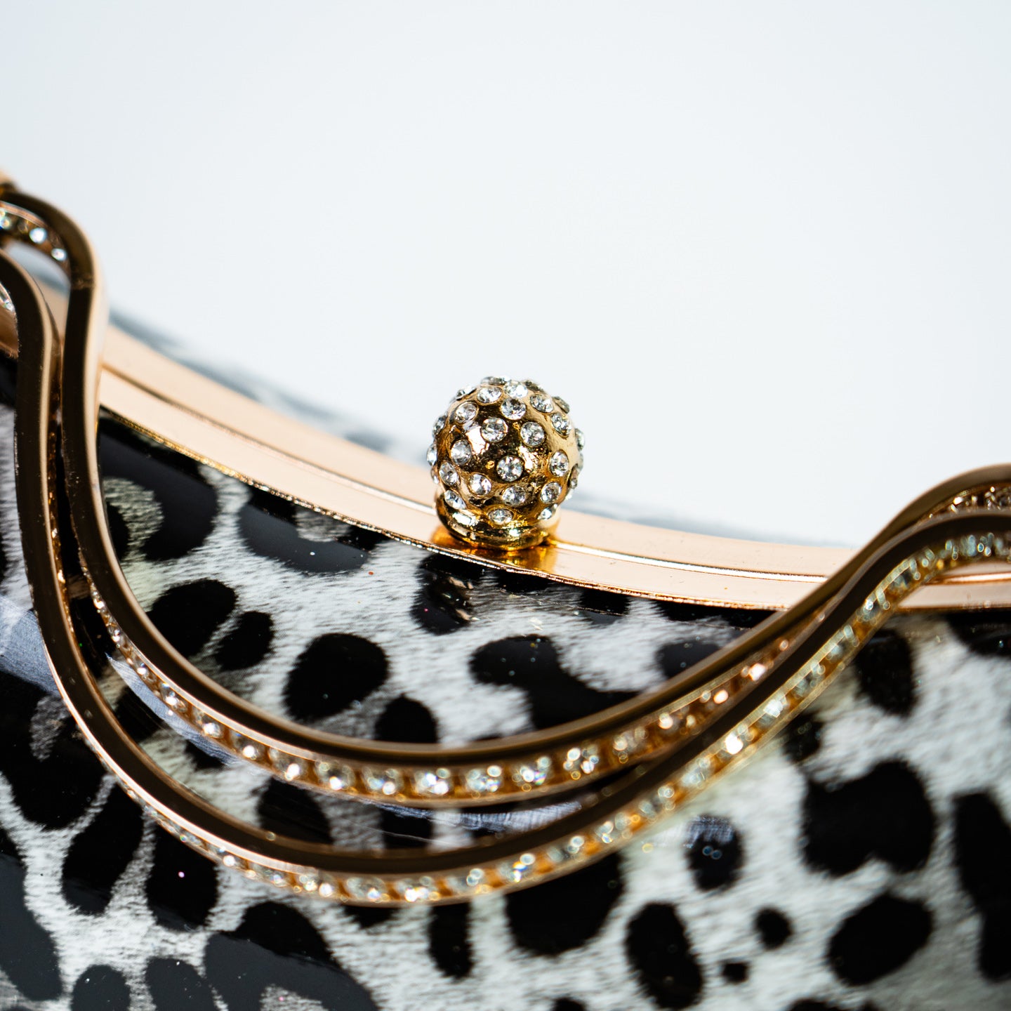 Leopard Print Hard Case - Snow Leopard