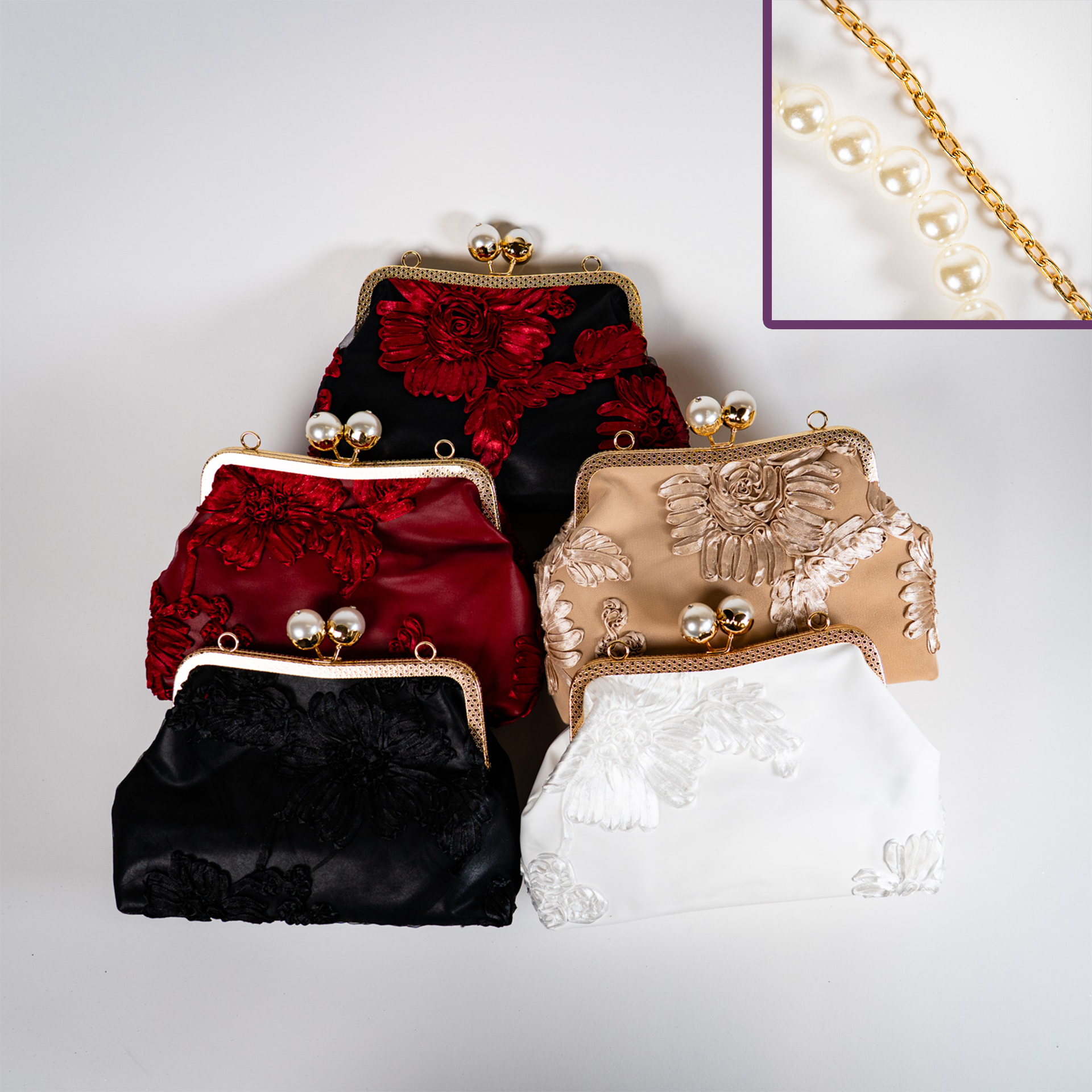 Vintage Kiss Lock Clutch - Black/Red