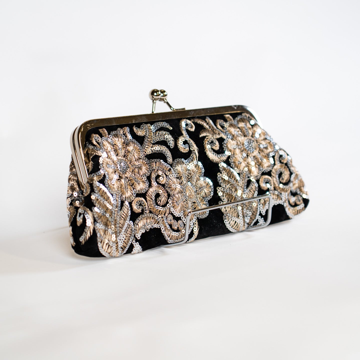 Delicate Embroidered Handbag - Black