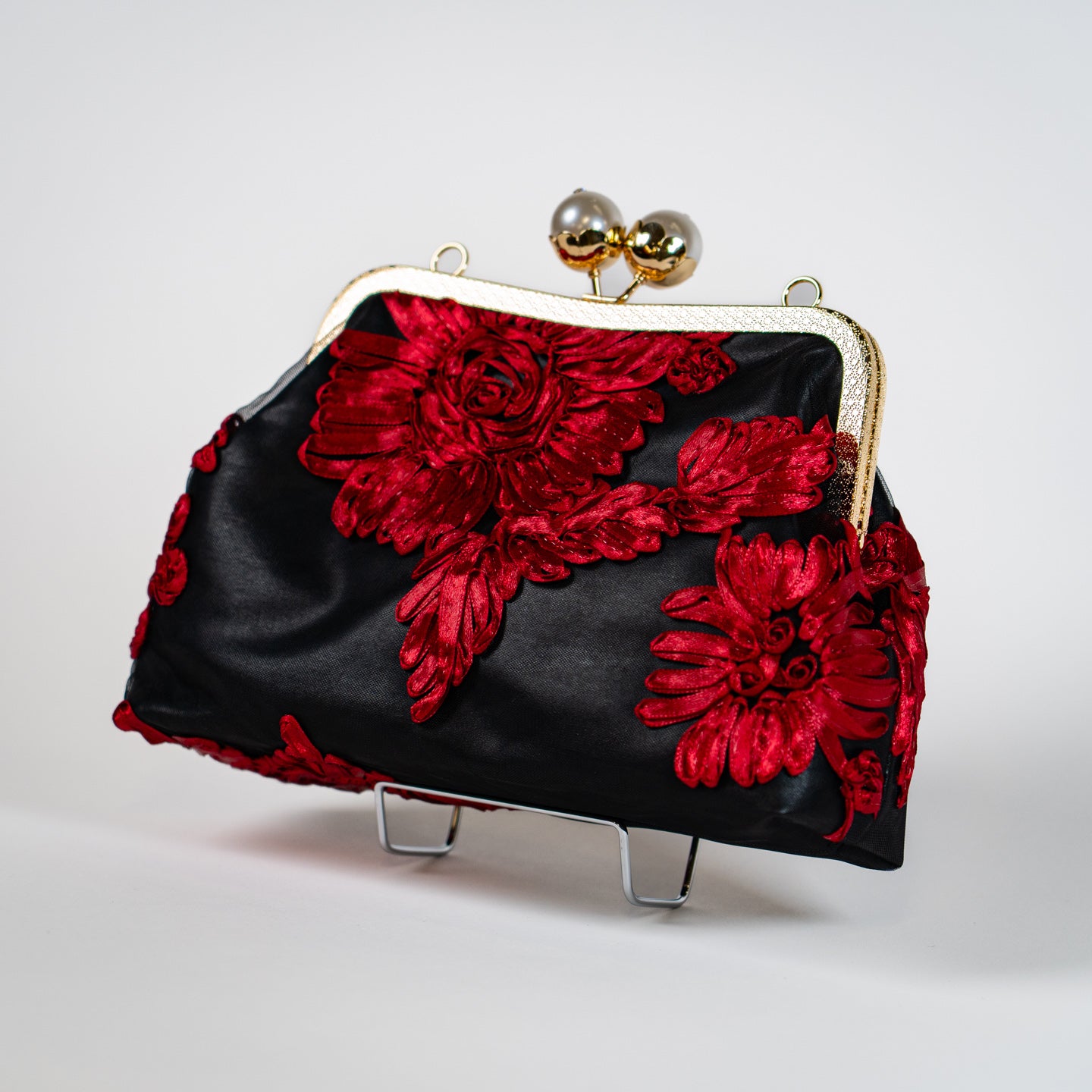 Vintage Kiss Lock Clutch - Black/Red