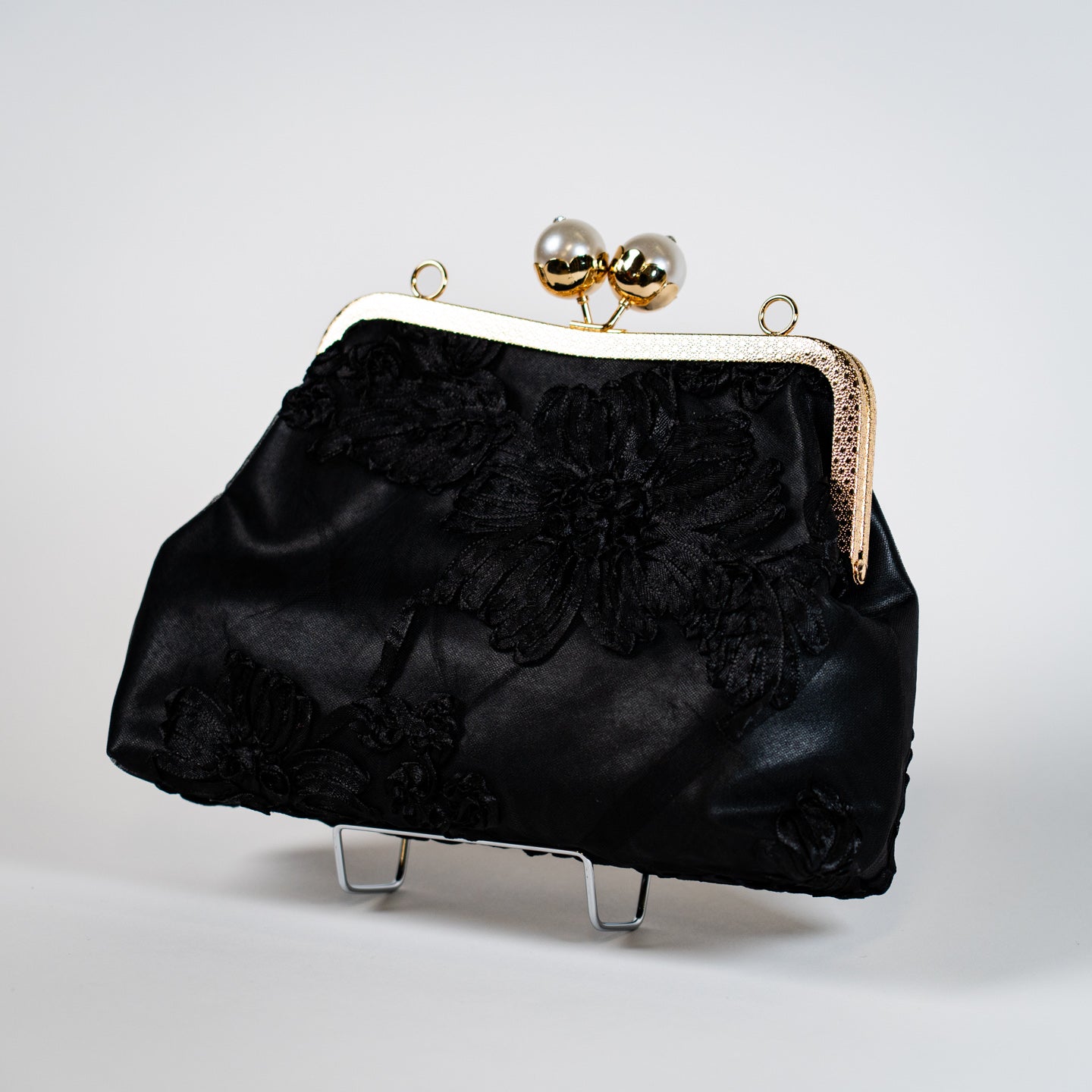 Vintage Kiss Lock Clutch - Black