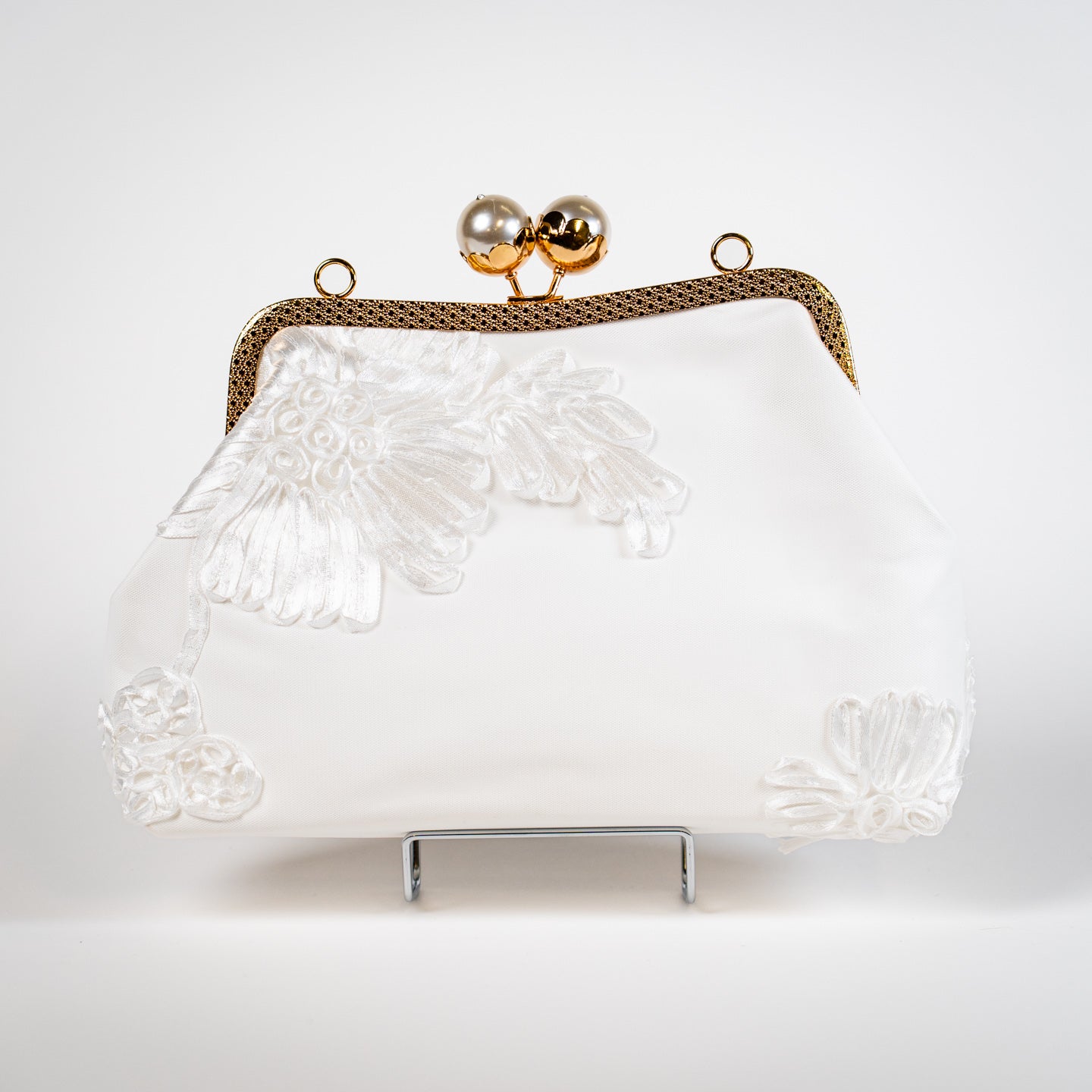 Vintage Kiss Lock Clutch - White