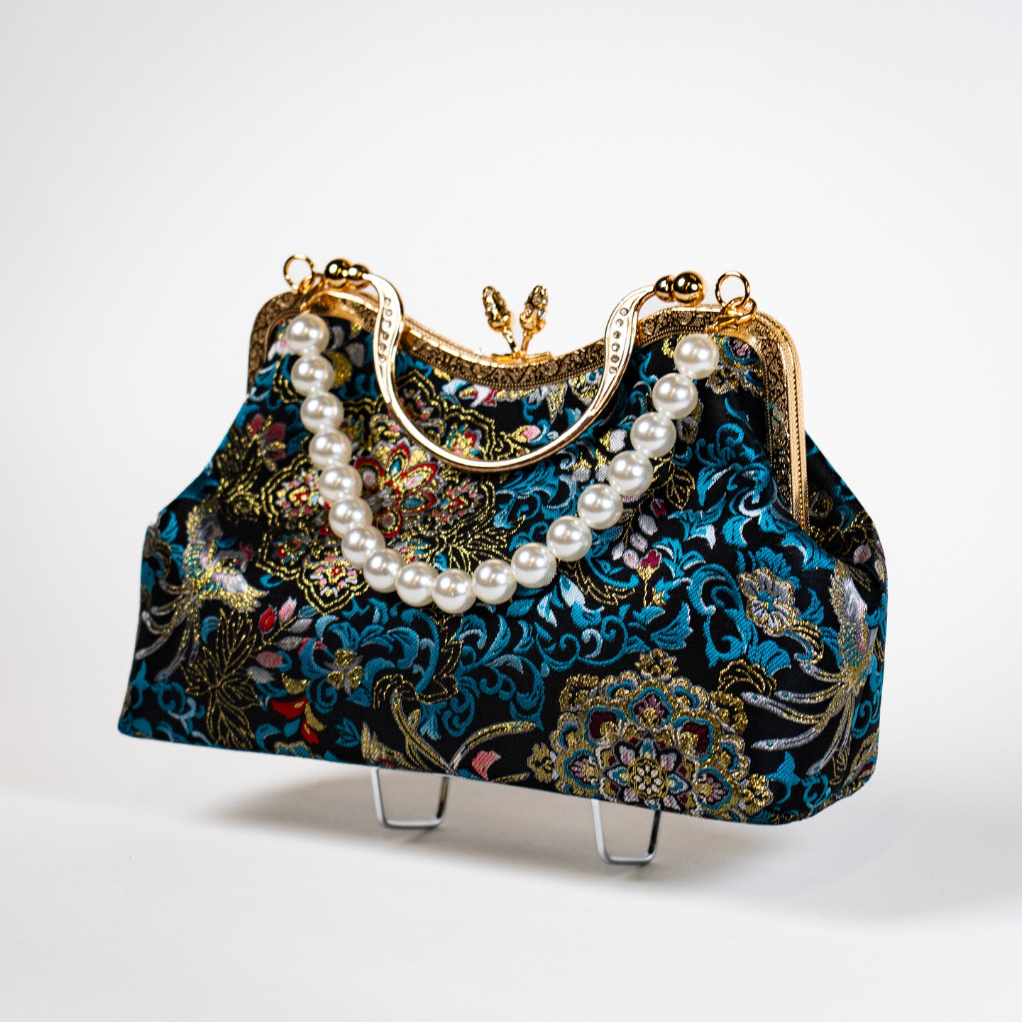 Dreams in Antique Handbag - Black