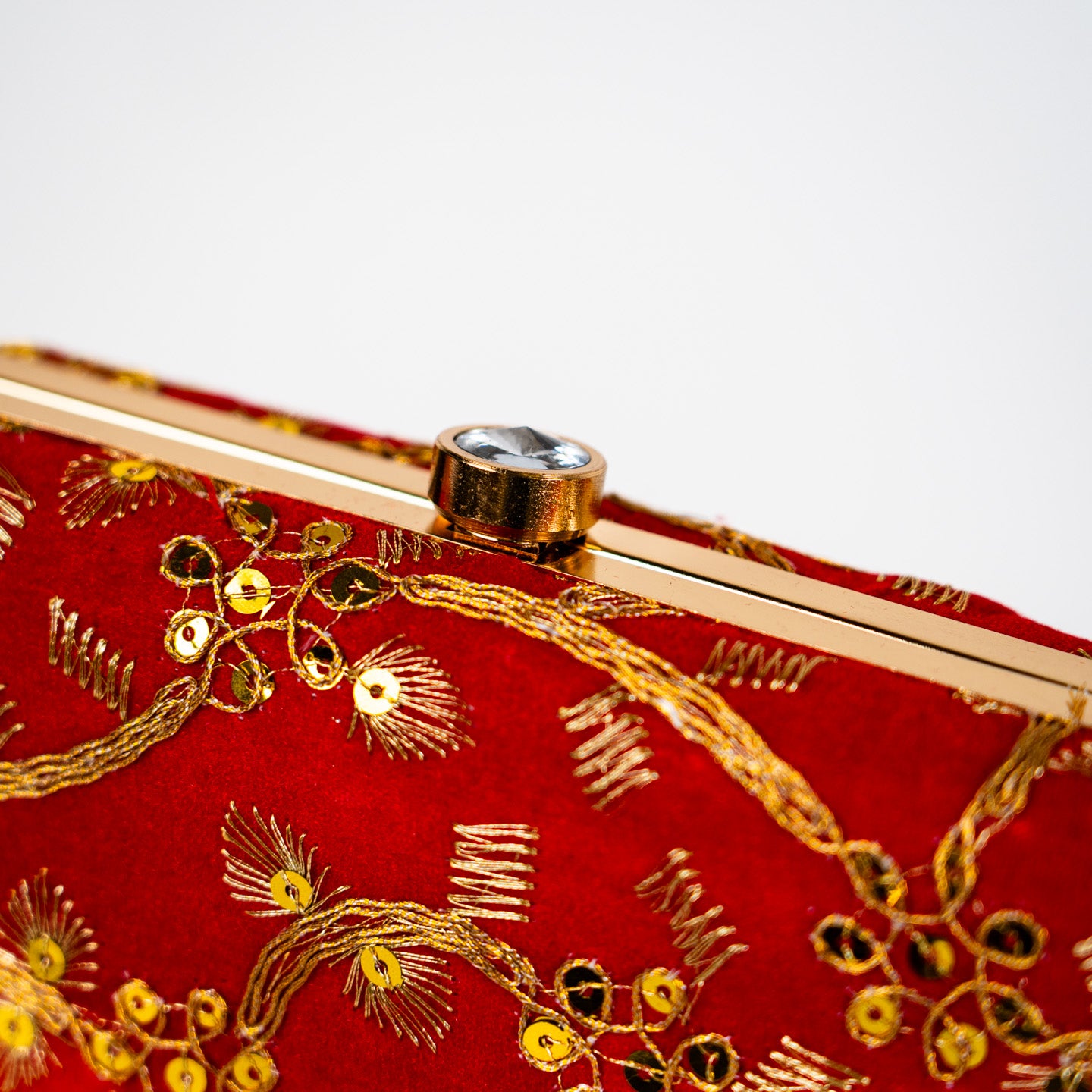 Golden Vine Clutch - Red